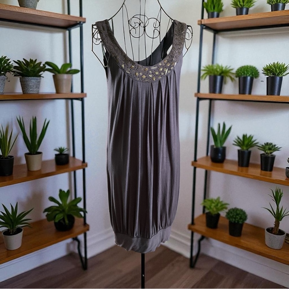 💖 Sakura Embellished Neckline Sleeveless Dress 💖